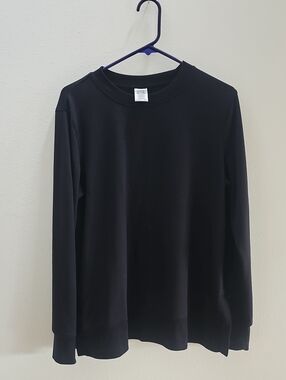 Jockey Men's Long-Sleeve Crewneck Shirt in Black